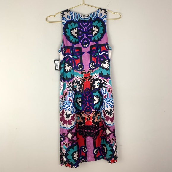 NWT Nanette Lepore Kaleidescope Print Shift 2 - Picture 4 of 6